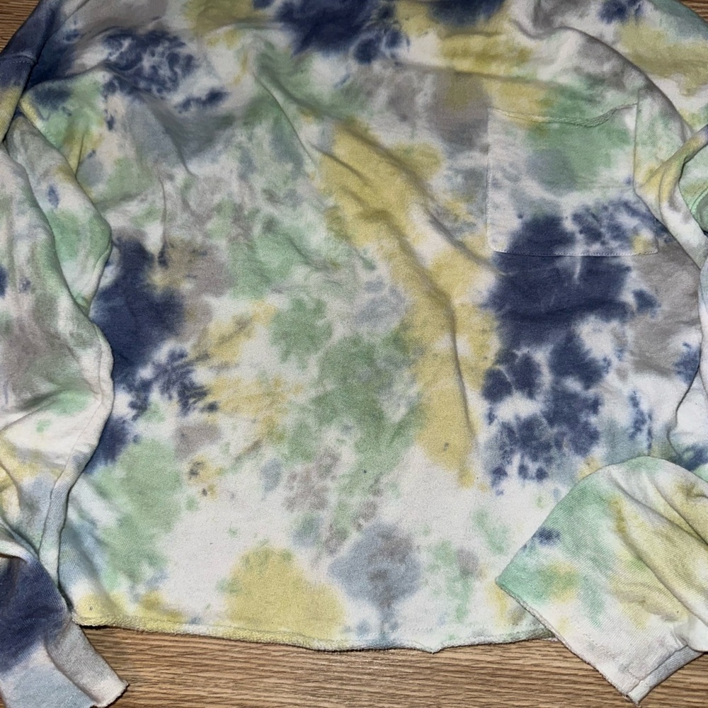 Tie-Dye Long Sleeve Shirt